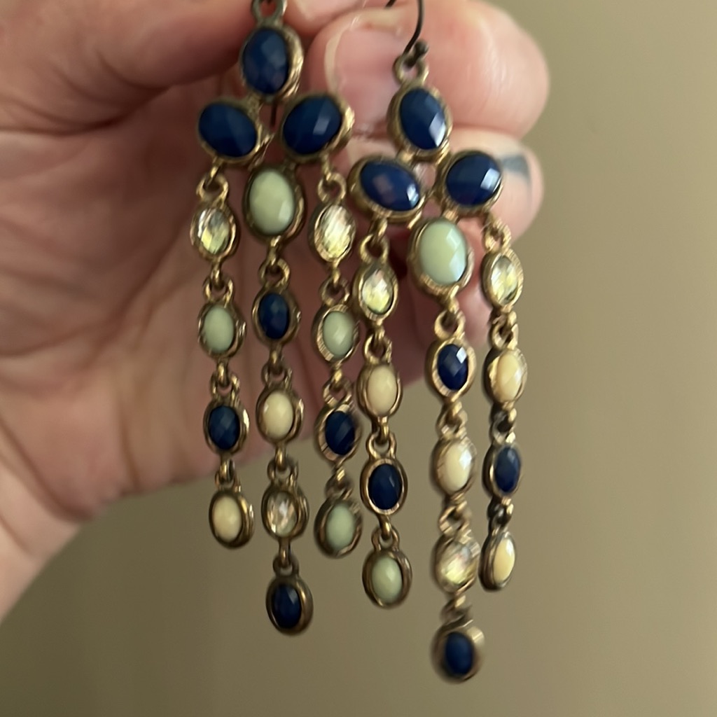 Costume Jewelry Long Dangle He Earrings Bluestones White Stones And Crystals
